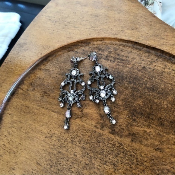 Vintage Bohemian Style Earrings - Picture 2 of 3